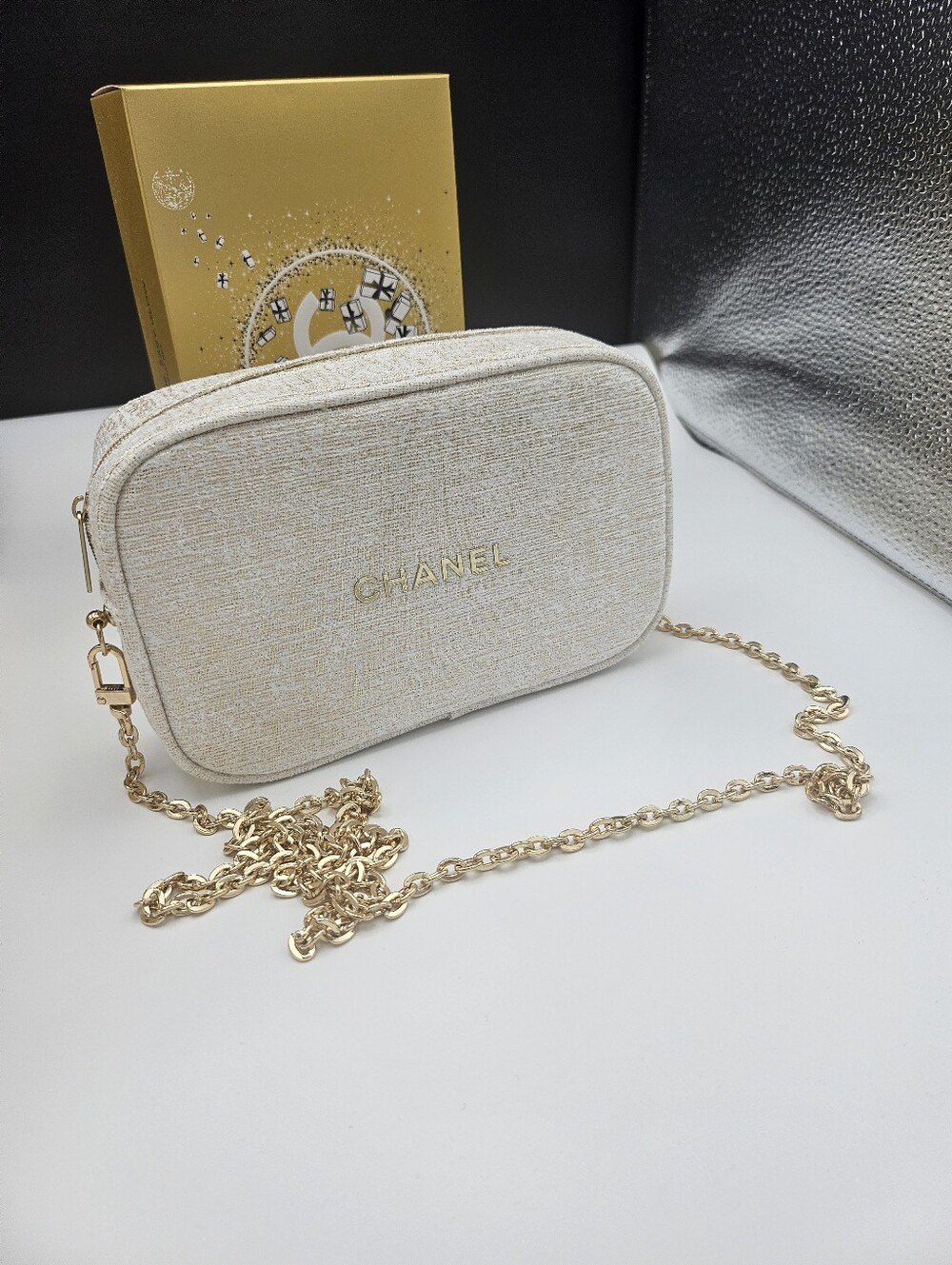 New CHANEL Cream Cosmetic Pouch from Chanel Beauty. - Picture 14 of 16